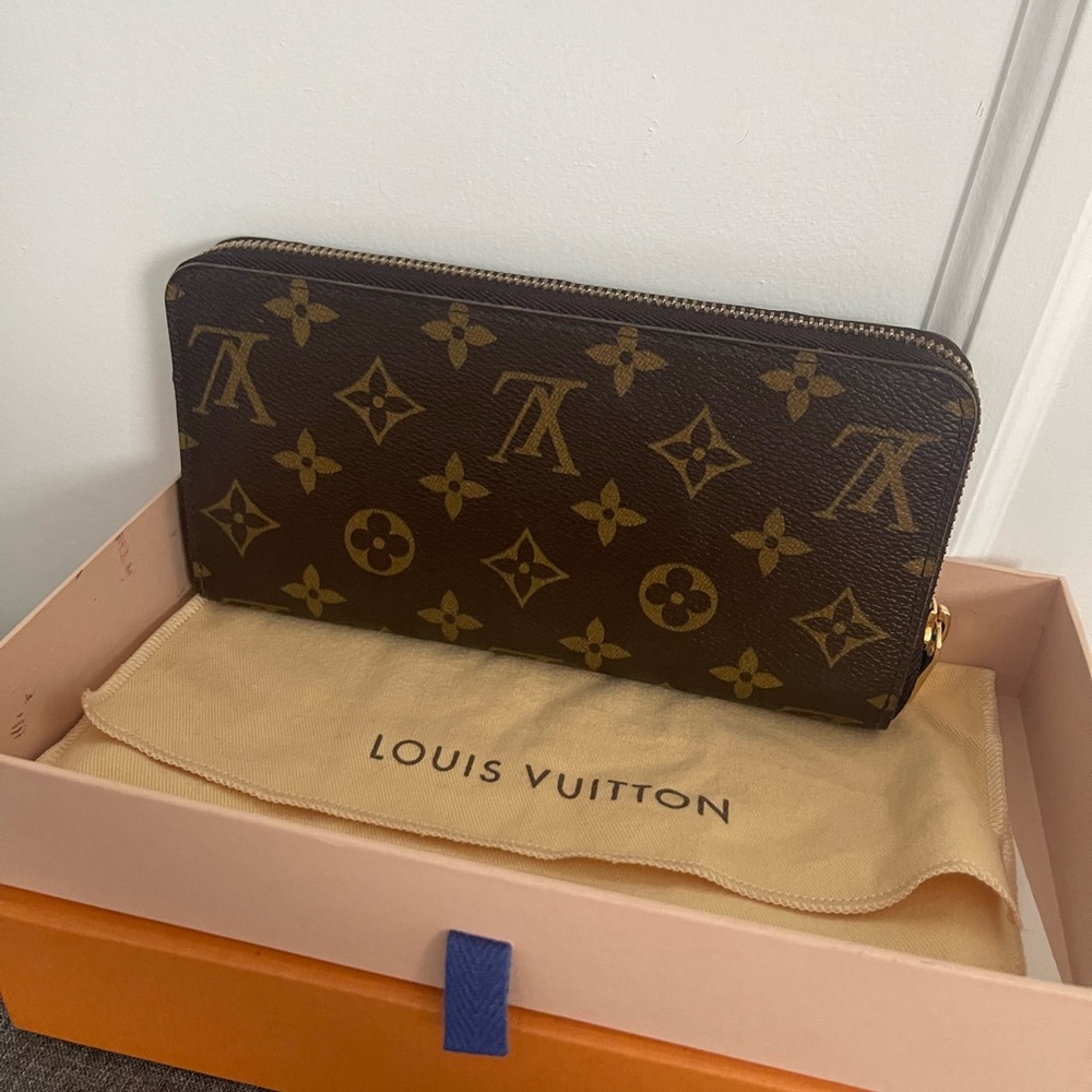 Louis Vuitton Black and Gold Monogram Zipper Wallet